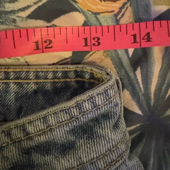 Princess Polly Women’s Low Rise Cargo Side Pocket Straight Jeans​ - Picture 11 of 12